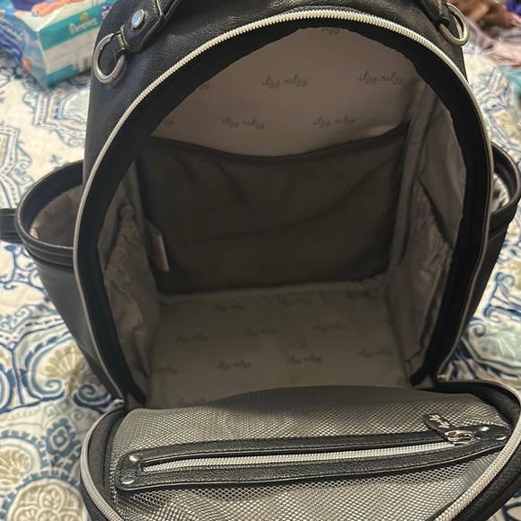 Itzy Ritzy Mini Diaper Bag - Picture 4 of 9